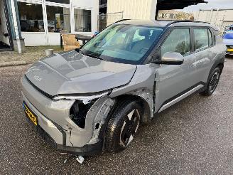 damaged passenger cars Kia EV3 Air 58.3 kWh 2025/2