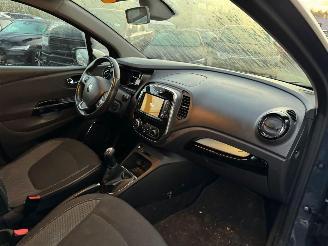 Renault Captur 0.9 TCe Dynamique picture 14
