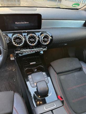 Mercedes A-klasse 180 Business Solution AMG AUTOMAAT picture 14