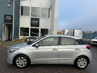 Hyundai I-20 1.0 T-GDI Comfort picture 2