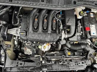 Peugeot 208 1.2 PureTech Allure Pack BJ 2022 48.054 KM picture 10