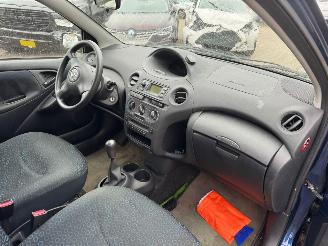Toyota Yaris 1.3 VVT-i Idols BJ 2003 118.437 KM picture 14