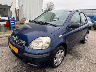 Auto incidentate Toyota Yaris 1.3 VVT-i Idols BJ 2003 118.437 KM 2003/10