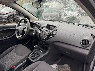 Ford Ka+ 1.2 Trend Ultimate BJ 2016 50.920 KM picture 14