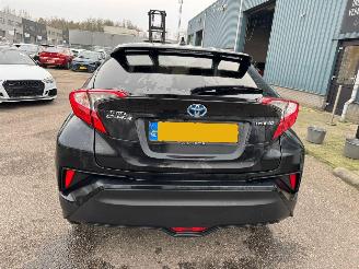 Toyota CH-R 1.8 Hybrid Dynamic AUTOMAAT picture 4