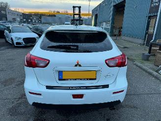 Mitsubishi Lancer Sportback 1.5 Edition One picture 4