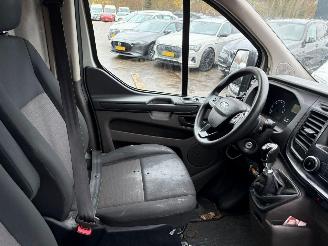 Ford Transit Custom 280 2.0 TDCI L1H1 Ambiente picture 12