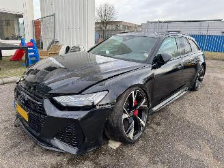 Voiture accidenté Audi A6 Avant RS 6 TFSI quattro 2020/9
