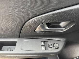 Opel Corsa 1.2 Edition picture 16