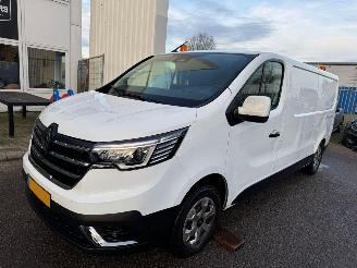 krockskadad bil auto Renault Trafic Renault TRAFIC 2.0 Blue dC1 150 EDC T30 L2H1 Advance 2024/11
