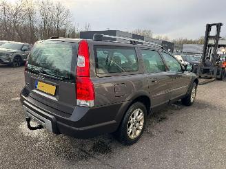 Volvo Xc-70 2.5 T Momentum picture 5