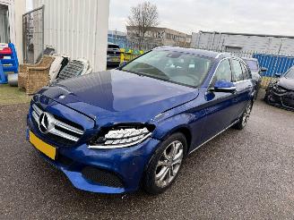 krockskadad bil auto Mercedes C-klasse Estate 350 e Lease Edition AUTOMAAT 2015/11