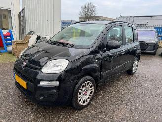 uszkodzony samochody osobowe Fiat Panda 0.9 TwinAir Easy 2013/1