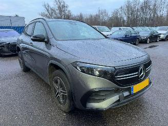 skadebil auto Mercedes EQA 250 Business Solution AMG 67 kWh AUTOMAAT 2021/4