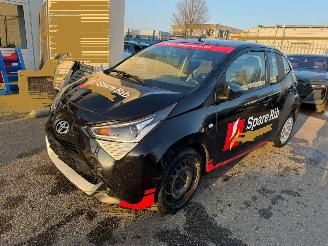 Coche accidentado Toyota Aygo 1.0 VVT-i x-play 2022/1