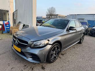 skadebil auto Mercedes C-klasse 300 e Business Solution AMG Limited AUTOMAAT 2021/5