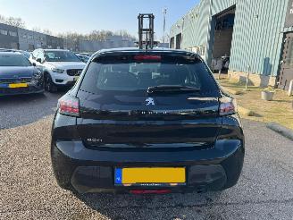 Peugeot 208 1.2 PureTech Active picture 4