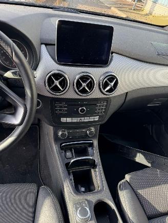 Mercedes B-klasse 180 Ambition picture 10