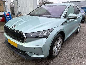skadebil auto Skoda Enyaq iV 80 2021/4