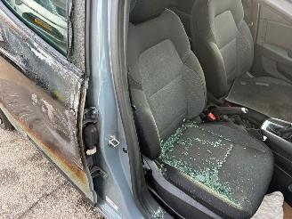 Renault Clio 1.0 TCe Zen picture 11