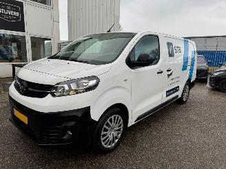 krockskadad bil bedrijf Opel Vivaro 2.0 AUTOMAAT CDTI L2H1 Edition 2021/5