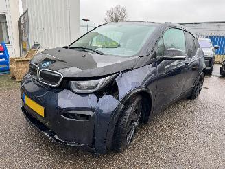 skadebil auto BMW i3 S Executive Edition 120Ah 42 kWh 2020/12
