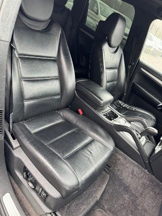Porsche Cayenne 4.8 AUTOMAAT Turbo picture 14