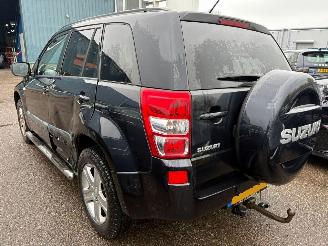 Suzuki Grand-vitara 2.0-16V High Executive picture 2