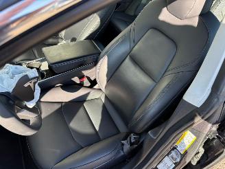 Tesla Model 3 Long Range AWD 75 kWh picture 18