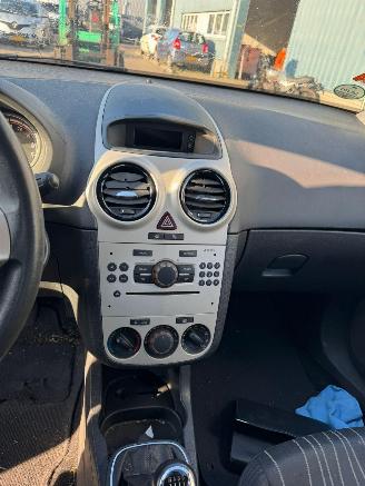 Opel Corsa 1.2-16V Enjoy picture 11