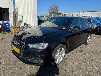 Auto incidentate Audi A3 1.4 AUTOMAAT e-tron PHEV Ambition Pro Line plus 2015/12
