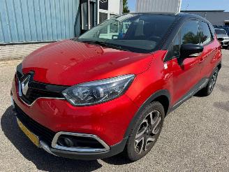Auto incidentate Renault Captur 0.9 TCe Helly Hansen 2015/1