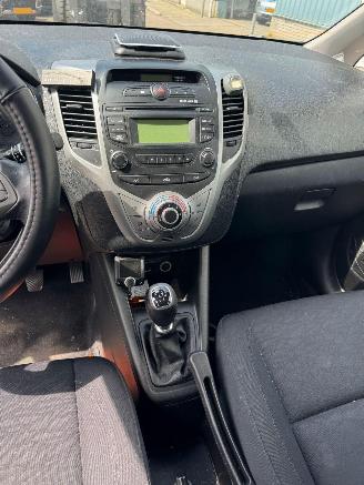 Hyundai Ix20 1.4 i-Motion picture 13