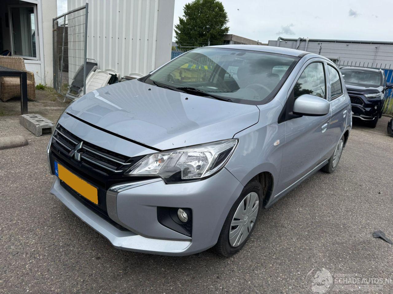 Mitsubishi Space-star 1.2 Connect +