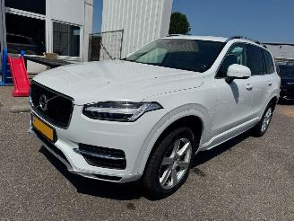 krockskadad bil auto Volvo Xc-90 2.0 D5 AWD Inscription 2017/4