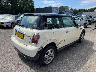 Mini Cooper 3-Deurs 1.6 Cooper Business Line picture 5