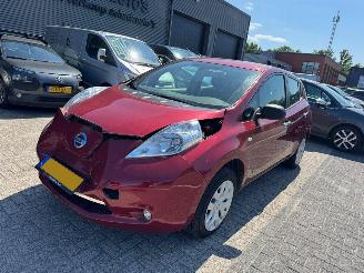 Coche accidentado Nissan Leaf Visia 24 kWh 2016/6