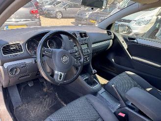 Volkswagen Golf 1.2 TSI Trendline picture 7