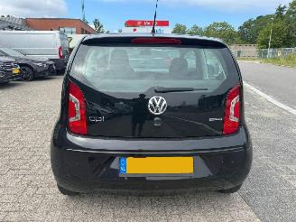 Volkswagen Up! 1.0 take up! BlueMotion picture 4