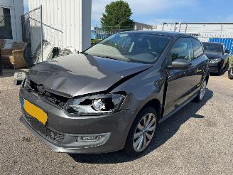 Vaurioauto  passenger cars Volkswagen Polo 1.2 Easyline 2010/9