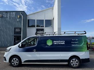 uszkodzony samochody ciężarowe Renault Trafic 2.0 dcl 110 T30 L2H1 Work Edition 2022/5
