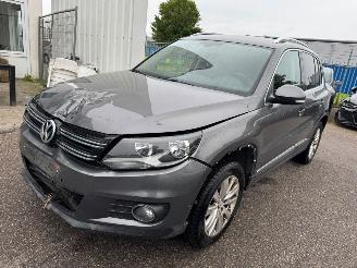 Damaged car Volkswagen Tiguan 1.4 TSI Sport&Style 2011/11