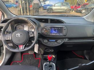 Toyota Yaris Yaris III (P13), Hatchback, 2010 / 2020 1.5 16V Hybrid picture 8