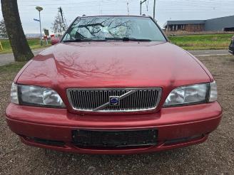 disassembly passenger cars Volvo V-70 V70 (GW/LW/LZ), Combi, 1997 / 2002 2.5 T Turbo 20V 1998/9