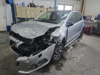 Démontage voiture Volkswagen Polo Polo V (6R), Hatchback, 2009 / 2017 1.2 TSI 16V BlueMotion Technology 2017/6