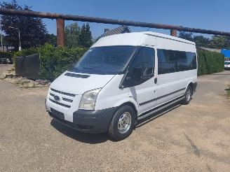 Auto incidentate Ford Transit TRANSIT 9 PERSOONS AIRCO 2013/9