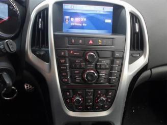 Opel Astra Astra J GTC (PD2/PF2), Hatchback 3-drs, 2011 / 2018 1.4 Turbo 16V ecoFLEX 140 picture 11