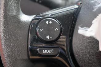 Peugeot 108 108, Hatchback, 2014 1.0 12V VVT-i picture 20