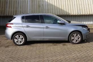 Peugeot 308 308 (L3/L8/LB/LH/LP), Hatchback 5-drs, 2013 / 2021 1.6 BlueHDi 120 picture 2