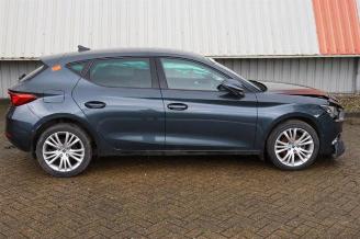 Seat Leon Leon Sportstourer (KLF), Combi 5-drs, 2020 2.0 TDI SCR picture 2